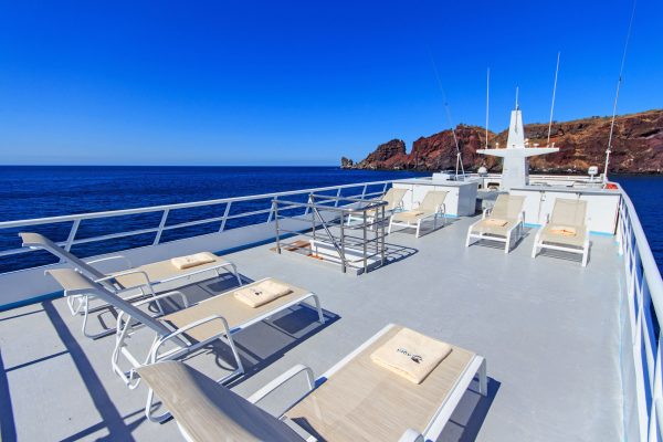 Aqua sundeck3