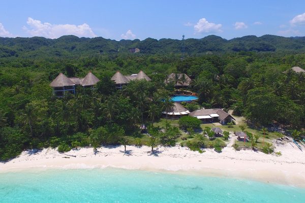 Amun Ini Beach Resort