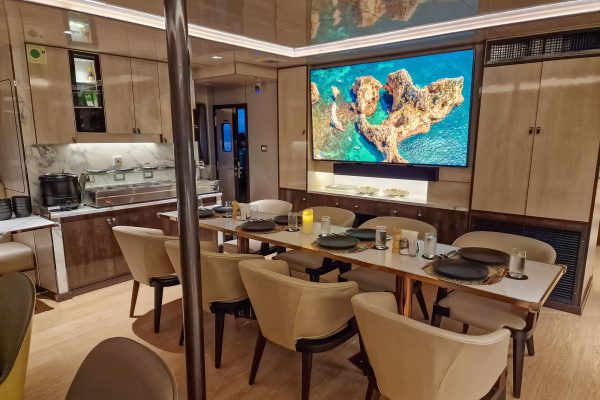 Dining Area Velocean
