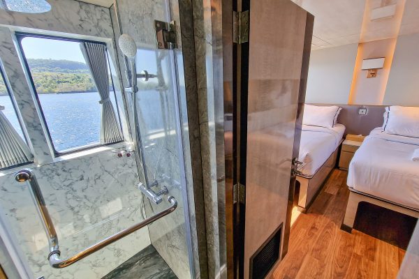 Elite Oceanview Suite