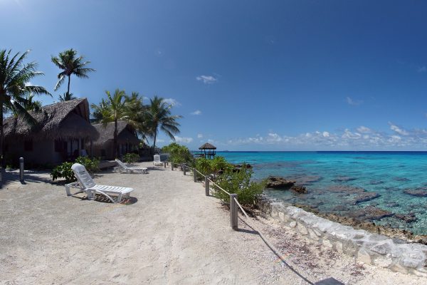 Waterfront Maitai Rangiroa